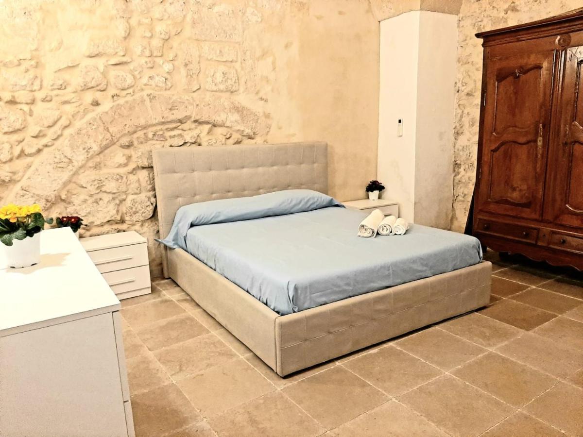 Dimora Salentina Via Scarambone Lecce Διαμέρισμα Εξωτερικό φωτογραφία