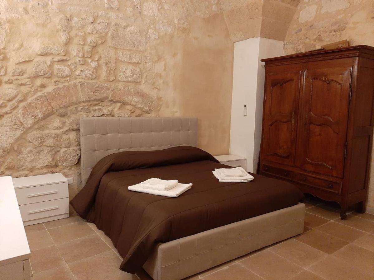 Dimora Salentina Via Scarambone Lecce Διαμέρισμα Εξωτερικό φωτογραφία