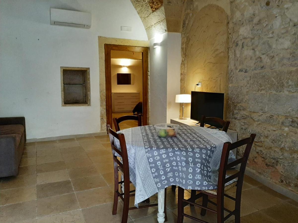 Dimora Salentina Via Scarambone Lecce Διαμέρισμα Εξωτερικό φωτογραφία